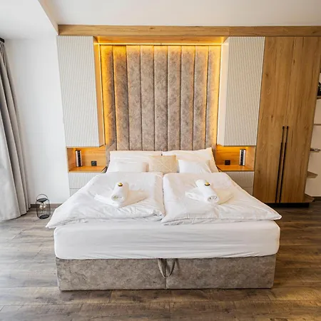 Elyx Apartament Sárvár